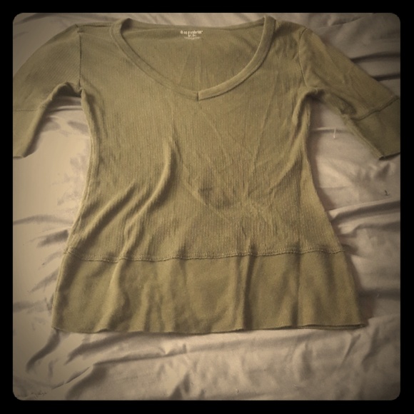 Top - Picture 1 of 1